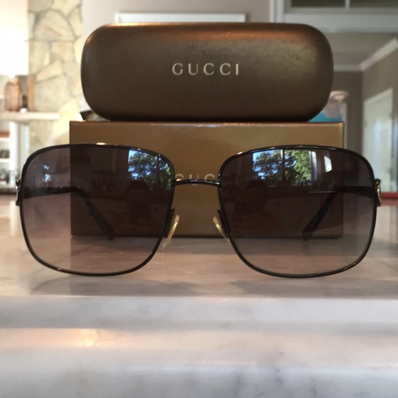 Gucci Accessories - Gucci sunglasses
